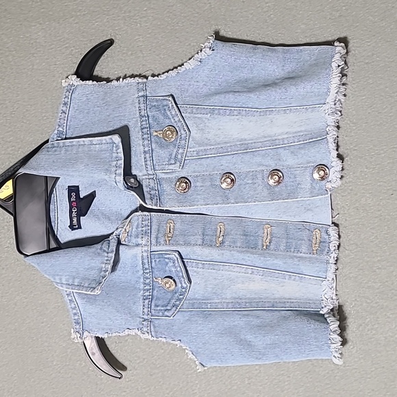 LIMITED TOO Girl's Denim Blue Jean Sleeveless Vest - Size 8 - Picture 2 of 12